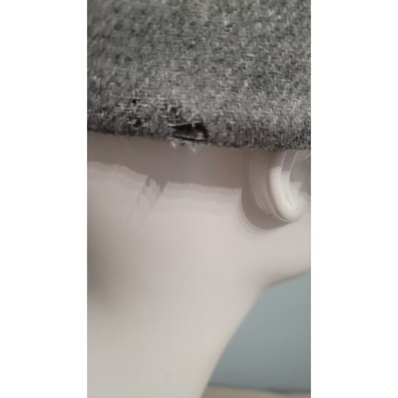 Vintage Starter UNLV Runnin' Rebels Snapback Hat 100% Wool Gray Red NWT Made DR - Picture 9 of 14